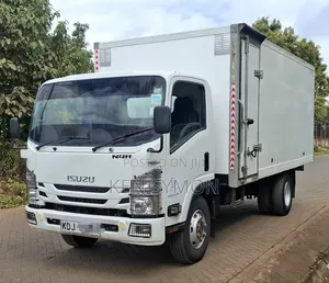 Isuzu NQR 2022 - Chagua Moja Kati ya Mbili