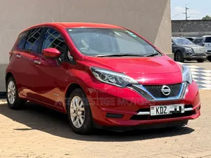Nissan Note e-Power 2019 Red