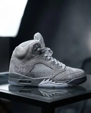 Air Jordan 5 Retro "Wolf Grey" - Sizes 40-46