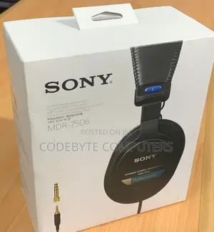 Sony MDR-7506 Studio Monitor Headphones