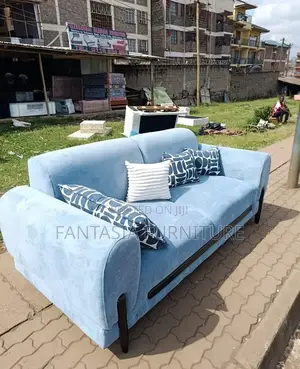 Sofa ya Powder Blue ya Viti 3 na Mbao