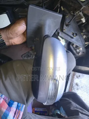 Toyota Vitz 2008 Side Mirror (Used)