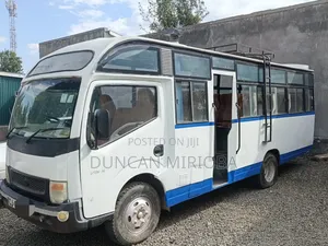 Ashok Leyland JanBus 2010 - White