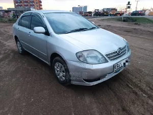 Toyota Corolla 2003 Nyeupe