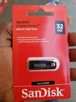 SanDisk Cruzer Force 32GB USB 2.0 Flash Drive - 2