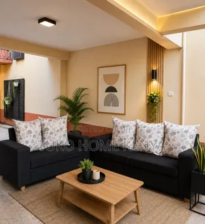Box Shaped 5 Seater Sofa - Brand New