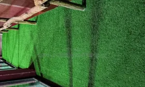 Carpet ya Nyasi ya Balkoni - Nyasi Bandia