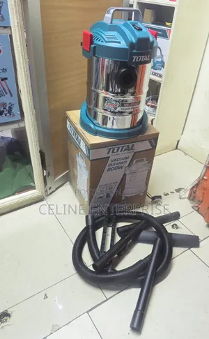 Total 12L Vacuum Cleaner