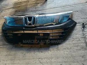 Grille ya Mbele ya Honda Vezel