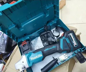 Makita Angle Grinder Inayochajiwa