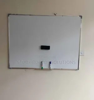 Ubao Nyeupe wa Kawaida wa Magnetic 4ft x 3ft