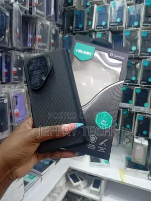 Kifaa cha Nillkin MagSafe Fiber Nyeusi cha Samsung Galaxy Z Fold 7