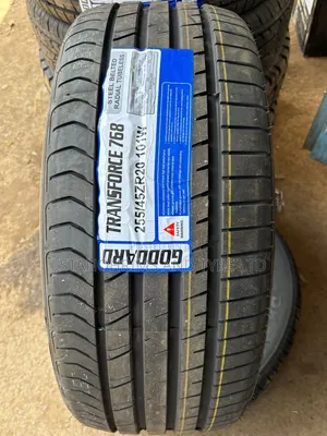 Magurudumu ya Goddard 255/45/20