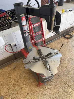 Sunshine Italy STC-768 Tyre Changer Professional