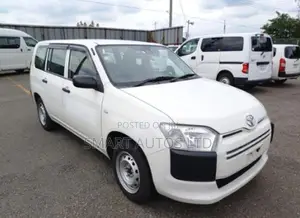 Toyota Probox 1.5 F 2WD 2019 - Imeagizwa Nje