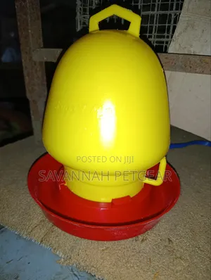 3L Portable Poultry Drinker - Yellow Top