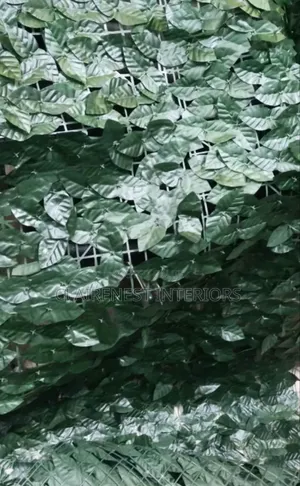 Fensi ya Kijani bandia ya faragha yenye majani