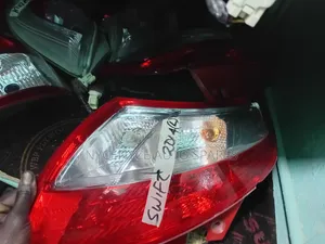 Suzuki Swift 2014 Magari ya Nyuma (Zilizotumika)