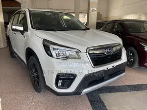 Subaru Forester 2019 Nyeupe
