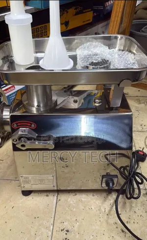 M22 Meat Mincer Machine - Brand New