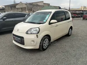 Toyota Porte 2018 Rangi ya L Pearl