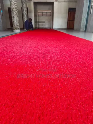 Red Grass Carpet 25mm Nene Inapatikana