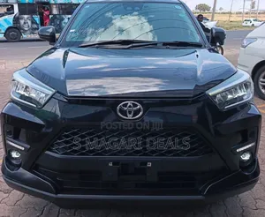 Toyota Raize Z 2020 Nyeusi