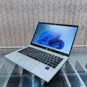 Laptop HP ProBook 430 G8 - Core i7, 16GB RAM, 512GB SSD