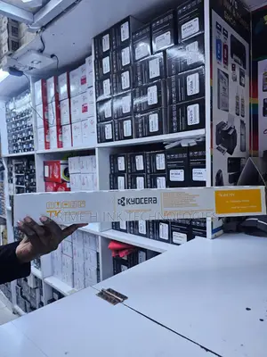 Kyocera TK-8345 Toner Rangi ya Njano