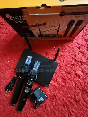 BNK X35 Professional UHF Dual Mic Set Isiyo na Waya