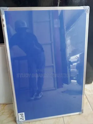 Bodi ya Matangazo ya Pini 90cm x 60cm