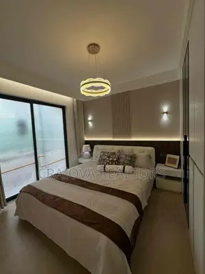 Apartment ya Vyumba 3 na SQ Spring Valley Inauzwa