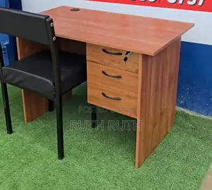 SK Office Desk Mpya 0.9m