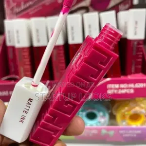 Lip Gloss na Lipstick ya Wanawake ya Matte