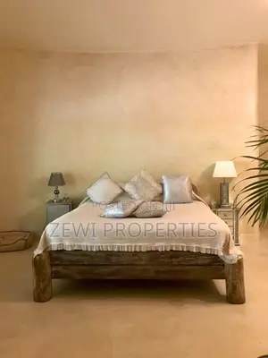 5 Bedroom Beachfront Villa for Rent in Diani