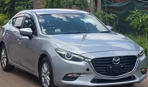 Mazda Axela 2018 Fedha