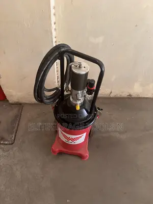 Sunshine Italy Pneumatic Grease Bucket - Heavy Duty Commercial