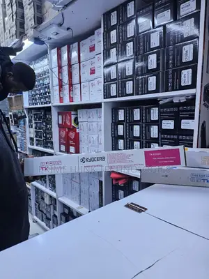 Tona ya Kyocera TK-8345 Magenta ya Mazao Mengi