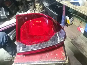 Honda Civic Taillight (Used)