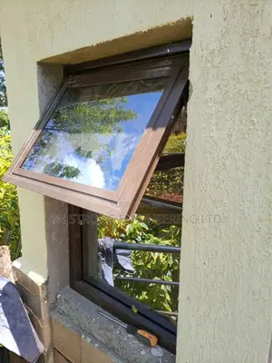 Madirisha ya Aluminium Top Hung - BN ENGINEERING