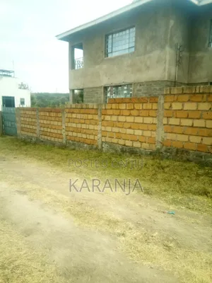 Maisonette ya Vyumba 4 Inauzwa, 1km kutoka Kiserian