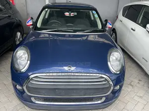 2018 Mini Cooper Blue - Unregistered