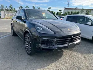 Porsche Cayenne 2020 Nyeusi