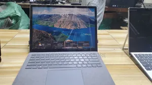 Microsoft Surface Laptop 3 13.5" i7 16GB RAM 256GB SSD