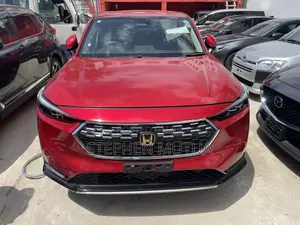 Honda Vezel 2022 Nyekundu