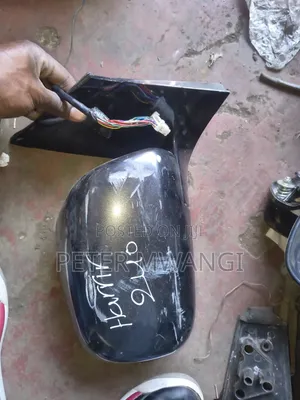 Toyota Harrier 240 Sidemirror