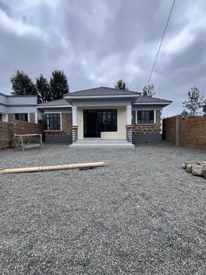 Bungalow ya Vyumba 3 vya Kulala (Self-Contained) Nkoroi Inauzwa
