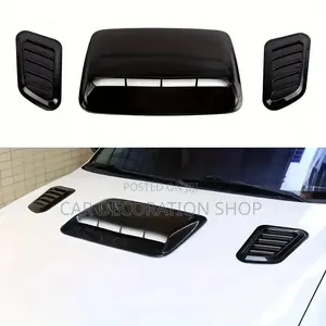 Lightweight Black Hood Scoop with Air Vents