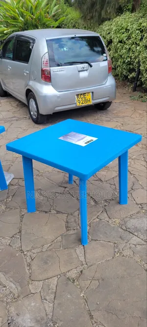 Classic Square Plastic Table
