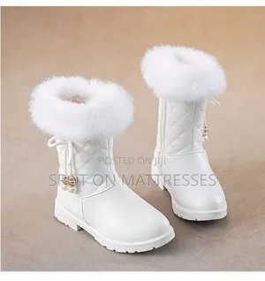 Girl's Stylish Boots Sizes 27-35